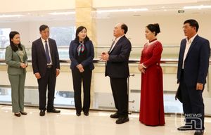Đồng chí Bí thư Tỉnh ủy thăm, động viên Công ty CP Đầu tư xây dựng và Khai thác khoáng sản Thăng Long