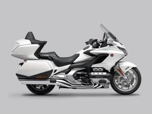 Honda triệu hồi 2 mẫu xe phân khối lớn do nguy cơ hỏng bơm xăng