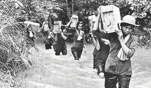 Chiến tranh: BÊN NGOÀI THIỆN - ÁC