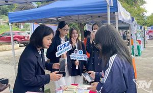 Ước mơ nghề của học sinh vùng cao