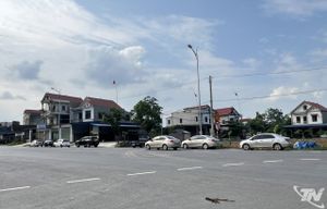 Bất an xe tập lái di chuyển trên đường chưa bàn giao