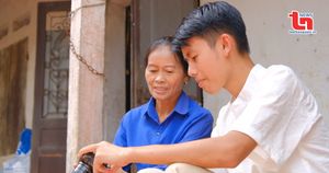 Gặp chàng trai Thái Nguyên mang "Ẩm thực mẹ làm" ra thế giới