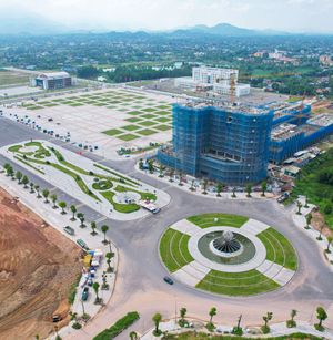 Khu văn hóa, thể thao, công viên cây xanh phường Vạn Xuân