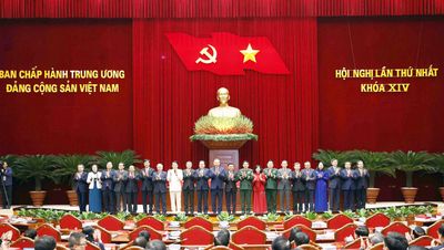 (Ảnh) Chân dung 19 đồng chí Ủy viên Bộ Chính trị khóa XIV