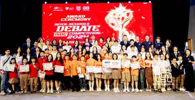 Giải tranh biện tiếng Anh - Cúp Tứ hùng 2024: Giải đấu của trí tuệ và tinh thần đồng đội
