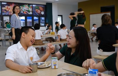 TS. Bạch Phương Vinh và hành trình kiến tạo Iris School – Ngôi trường hạnh phúc bằng đam mê và tâm huyết
