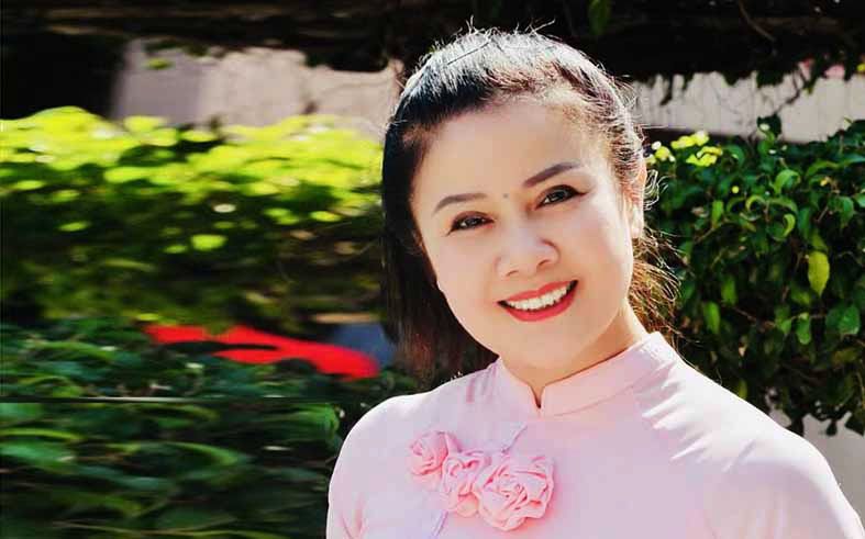Trò chuyện cùng nhà thơ Ngô Thúy Hà